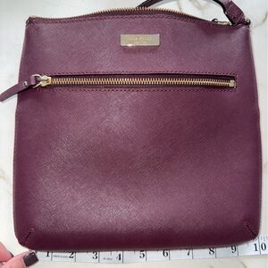 Kate Spade Plum Saffiano Leather crossbody  w Strap NWOT Large 💜❤️